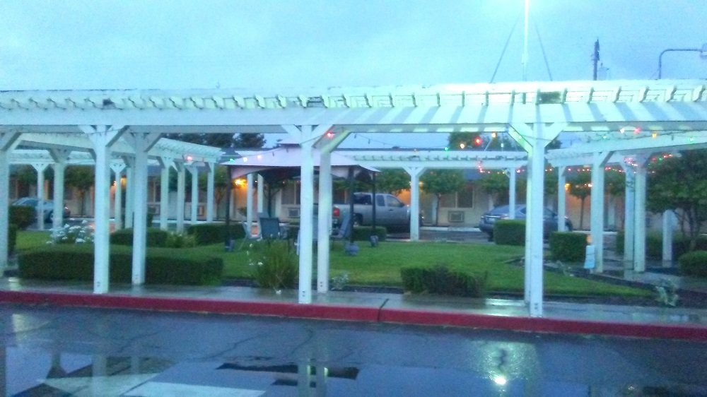 Sunrise Inn-家庭/游戏区