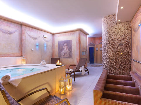 佳乐丽罗姆酒店主图