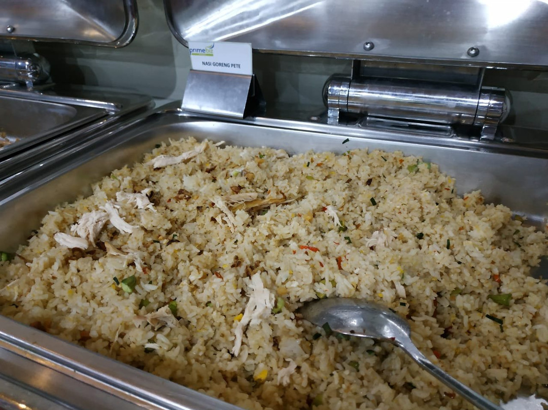 PrimeBiz Hotel Surabaya主图