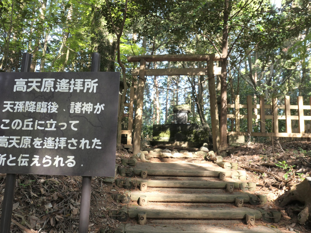 Kushifuru Shrine景点图片