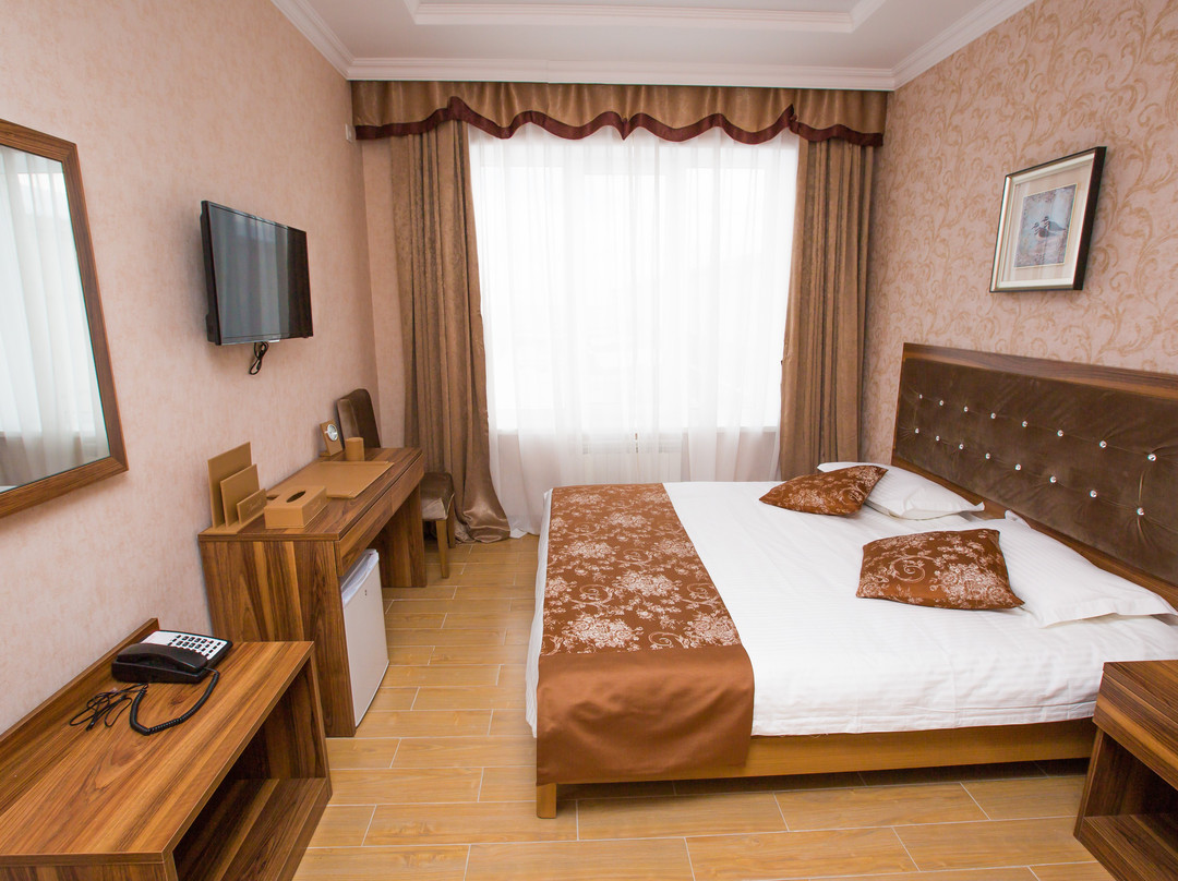 Royal Hotel
