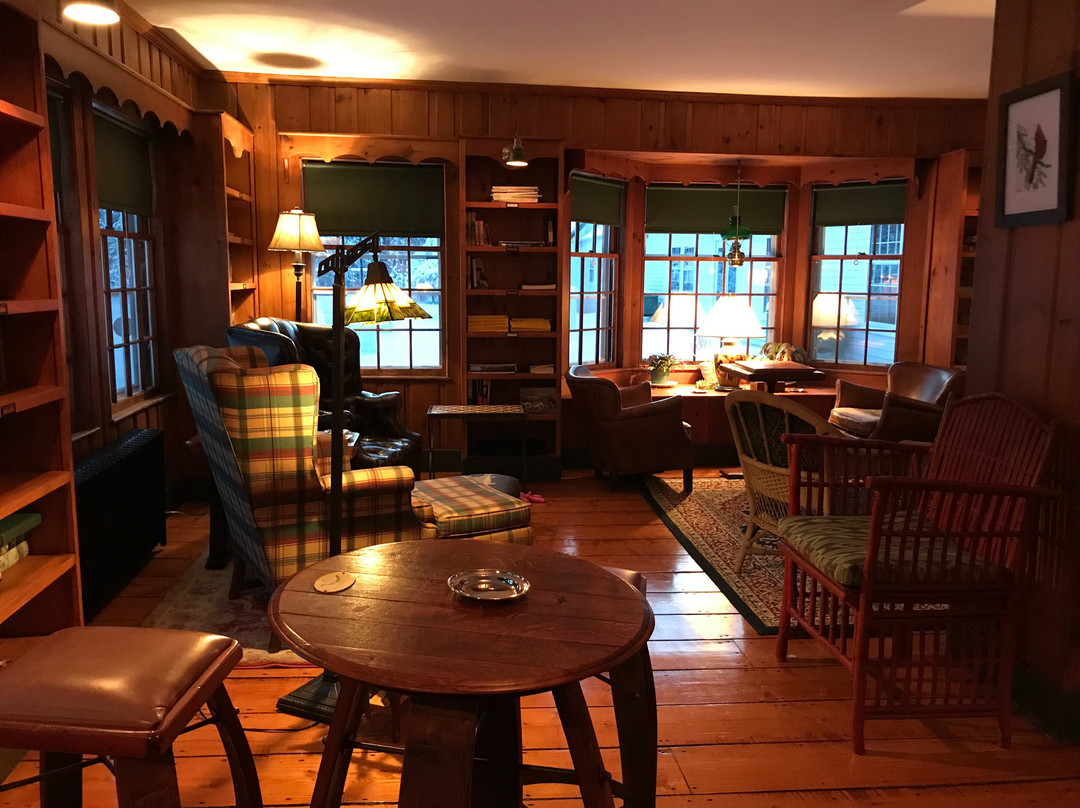 Horse and Hound Inn主图