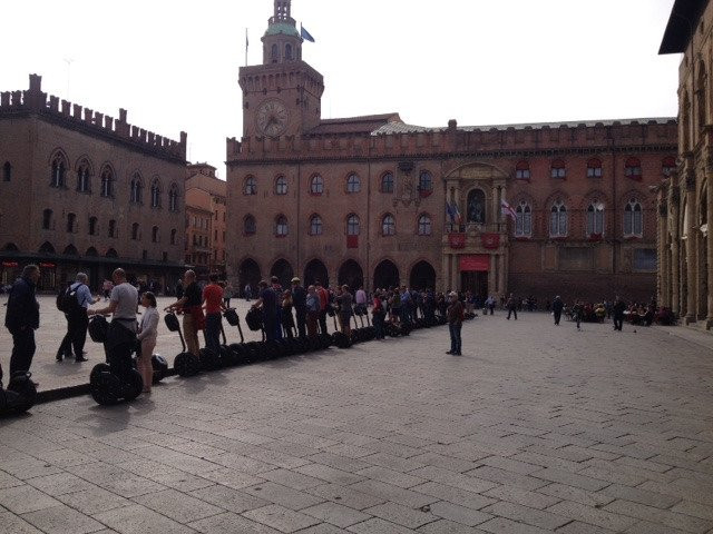 CSTRents - Bologna Segway PT Authorized Tour景点图片