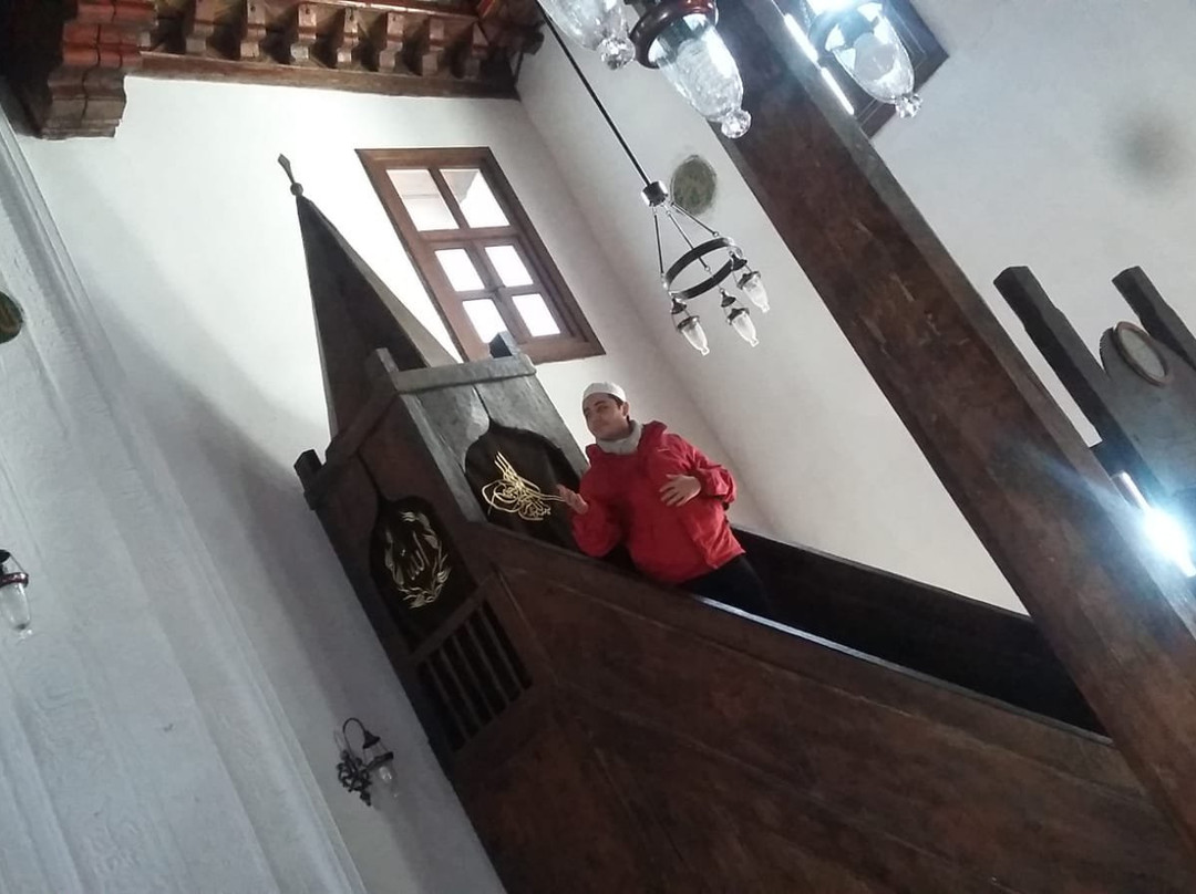 Bunyamin Ayasi Hazretleri Cami Ve Turbesi景点图片