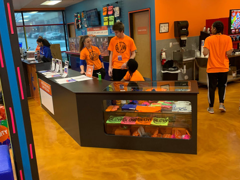 Sky Zone Trampoline Park-戈尔兹伯勒必去景点