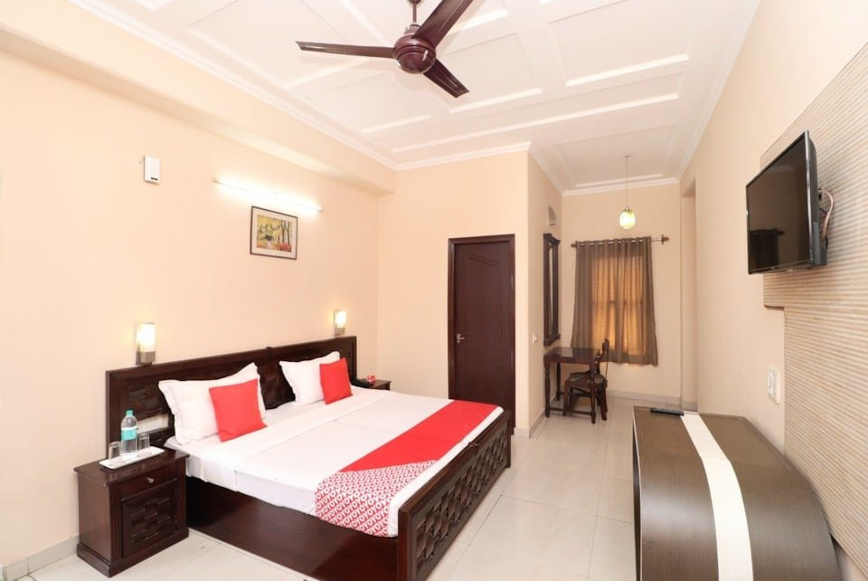 Hotel City Look主图