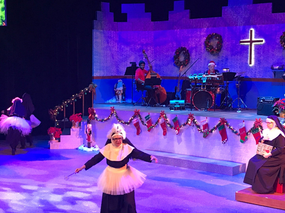 Woodford Theatre-Versailles必去景点