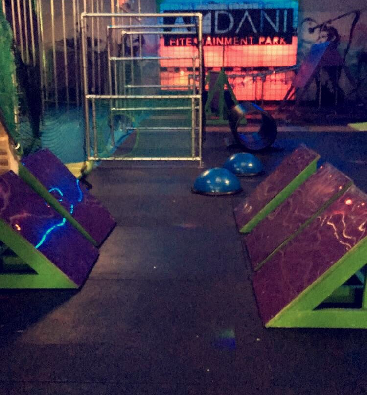 Amdani Fitertainment Park - Ninja Obstacle Course景点图片
