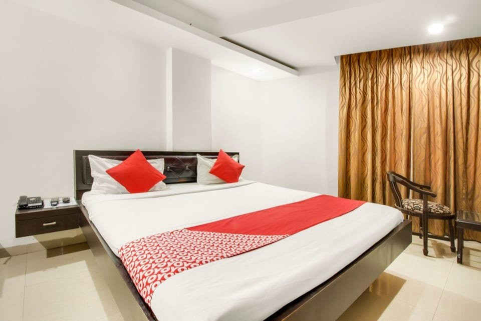 OYO 3336 Hotel Mantri Residency主图