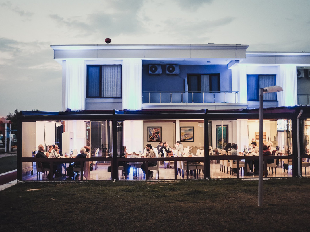 Sarkoy餐馆和美食-Sarkoy Belediyesi Sosyal Tesisleri