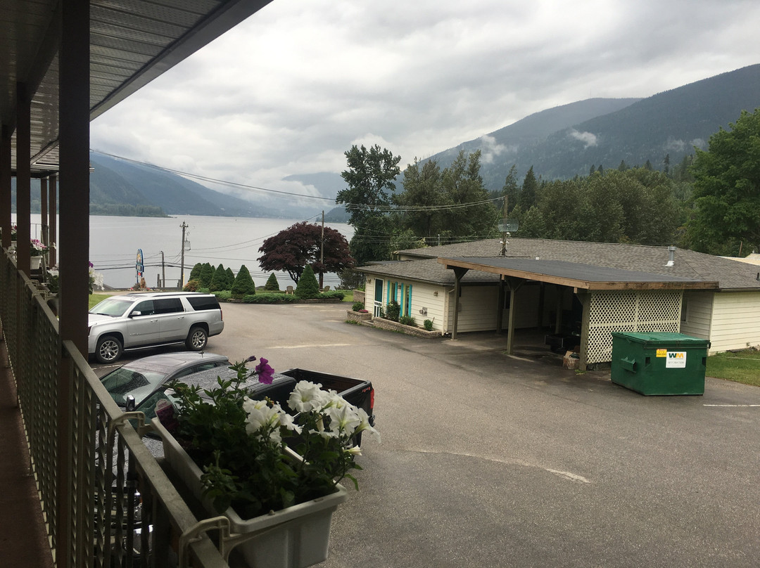 Kokanee Glacier Resort主图