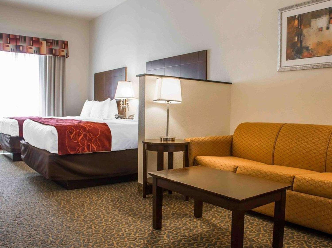 Comfort Suites Huntsville MidCity District at Research Park主图