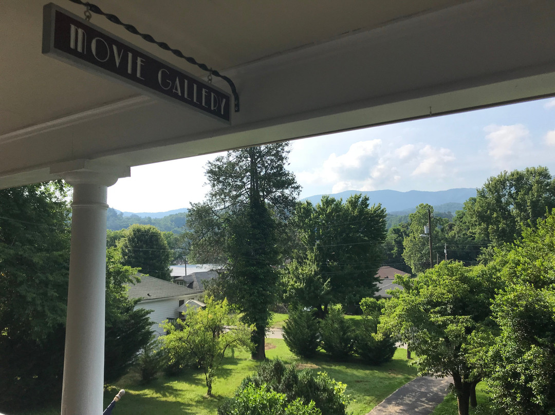 卡尔霍恩之屋旅馆及套房酒店主图