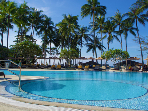 普吉岛艾美海滩度假酒店主图