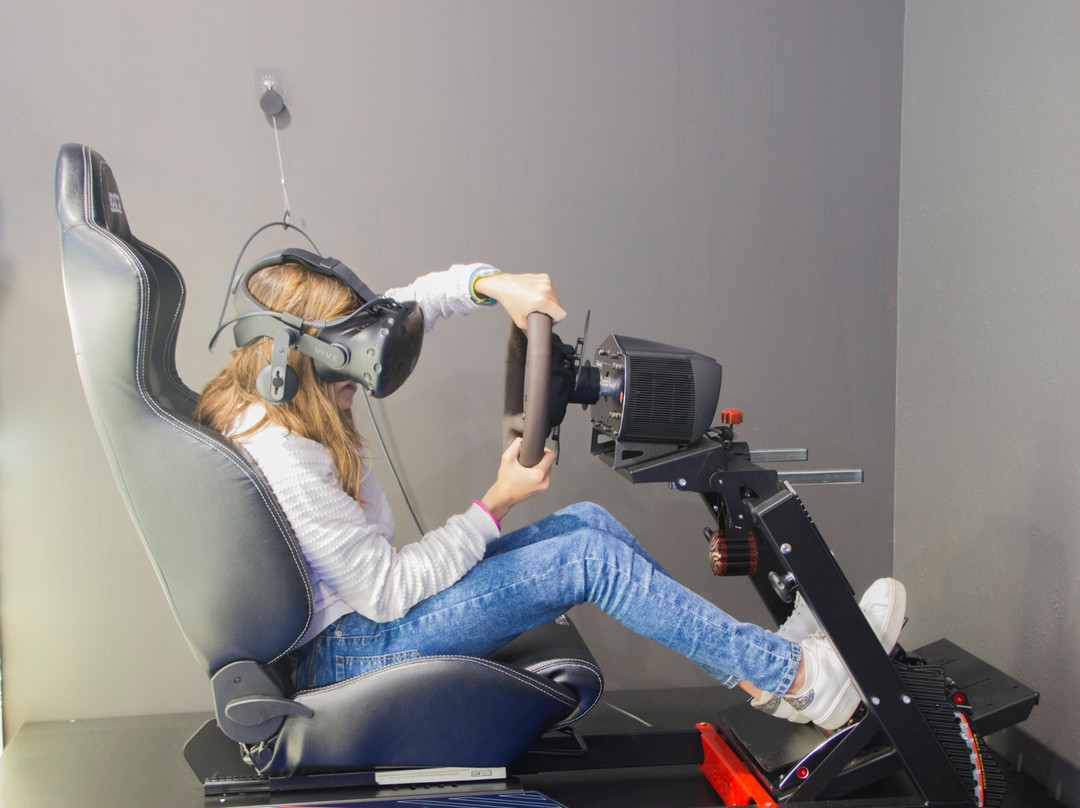 Alteuaire Espai Virtual-Terrassa必去景点