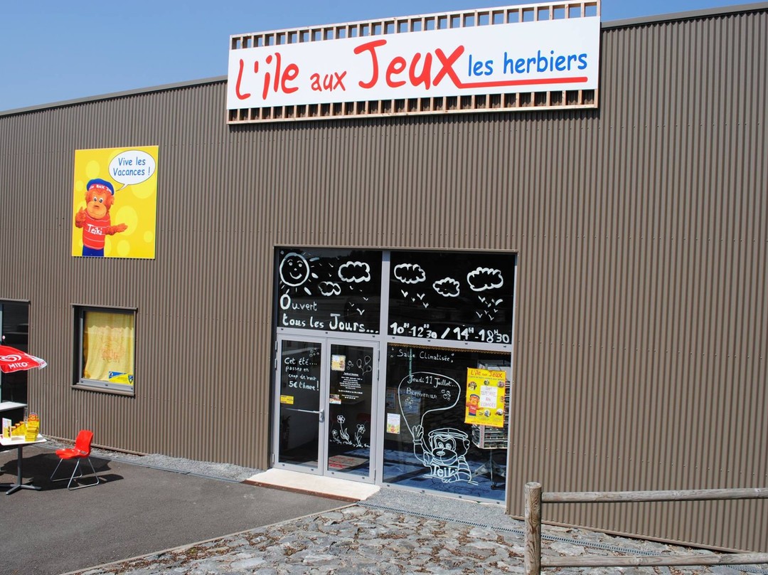 Ile aux jeux Les Herbiers景点图片