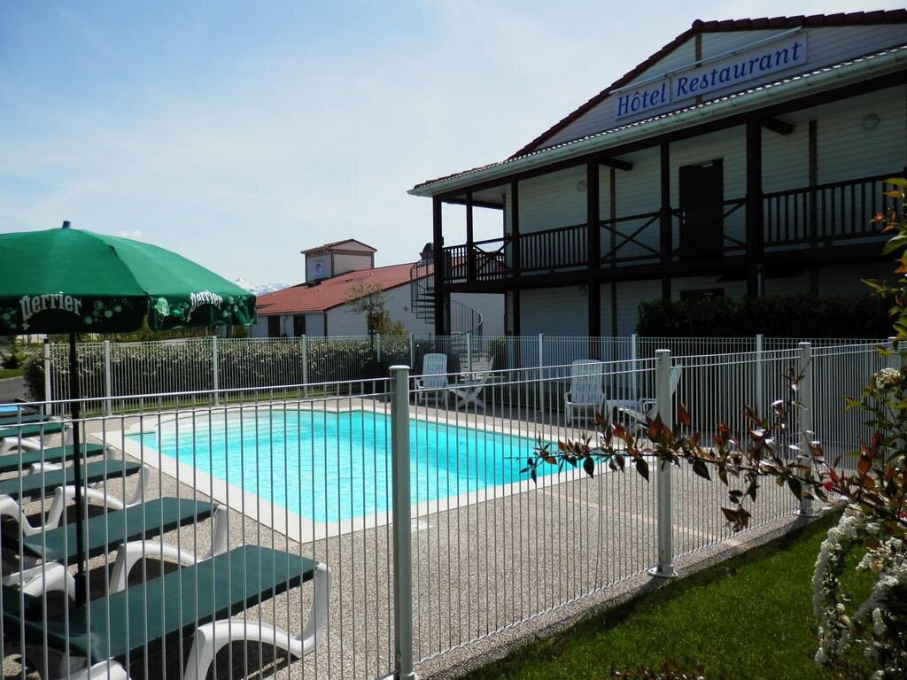 Auberge Everhotel Tarbes主图