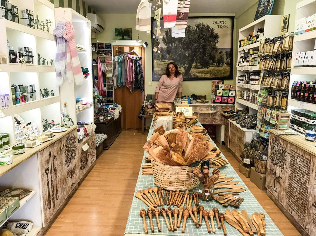 Olive Tree-Neos Marmaras必去景点