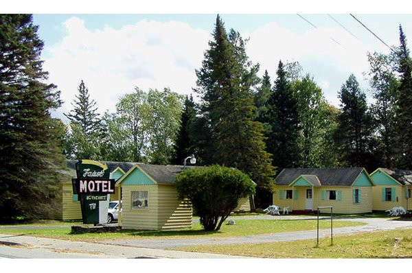 Faust Motel