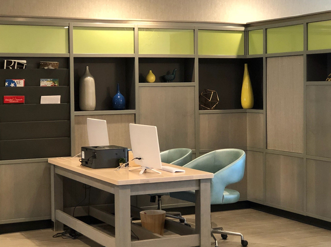 Holiday Inn & Suites Decatur-Forsyth By IHG主图