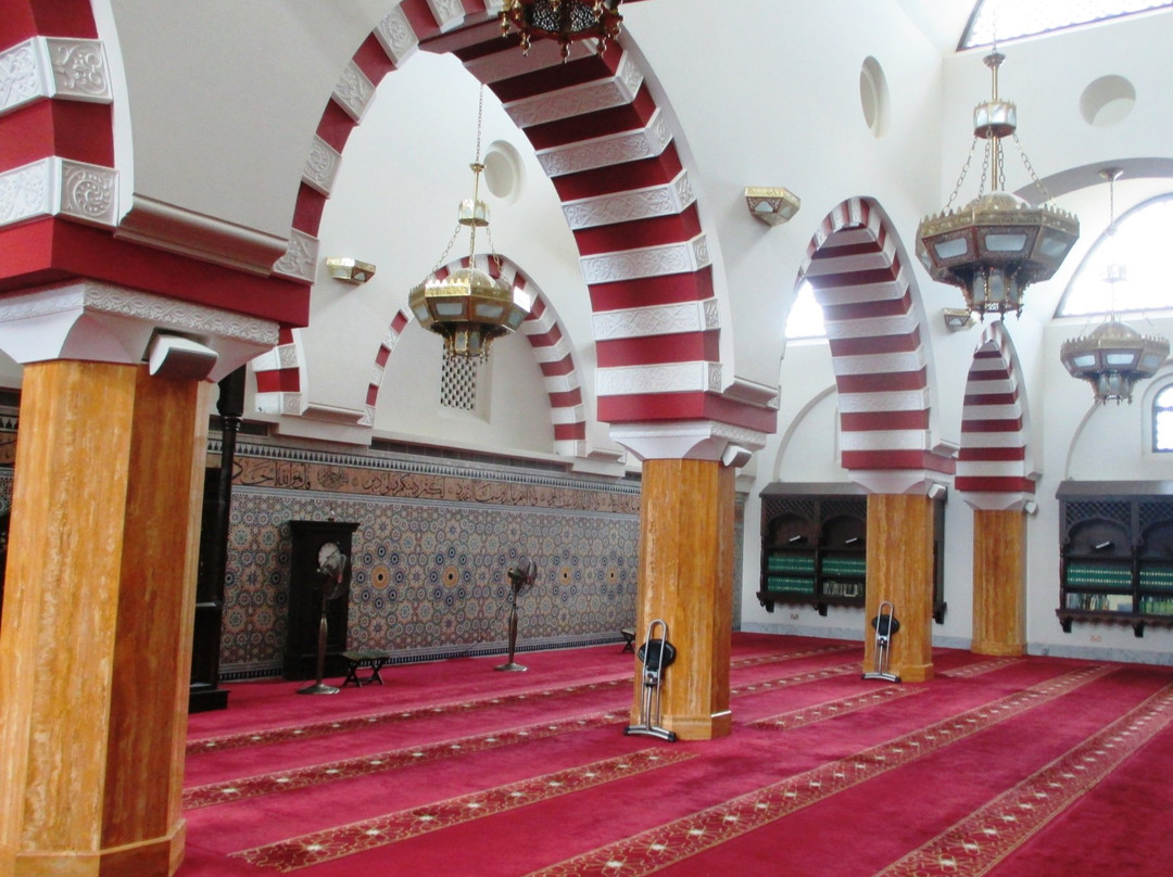 Ash Shaliheen Mosque-斯里巴加湾必去景点