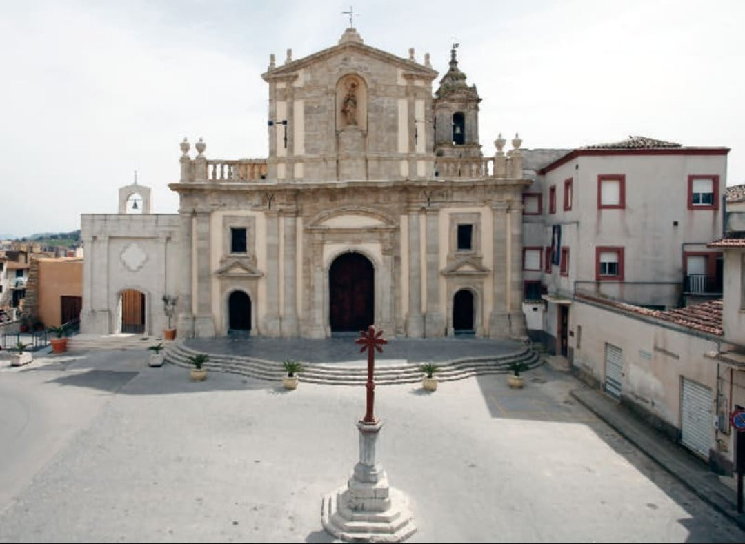 Chiesa Madre - Arcipretura di San Cataldo e Duomo della Città景点图片