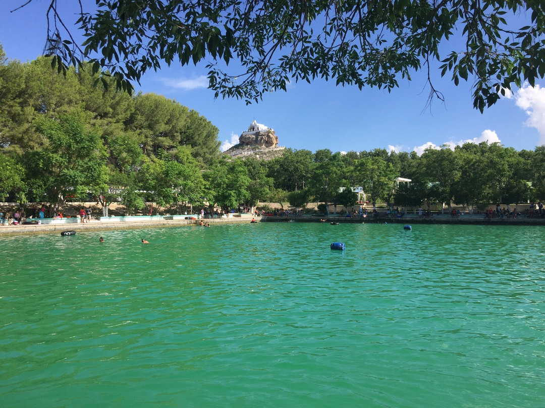 Estanque La Luz-Parras de la Fuente必去景点