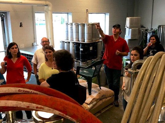 Stone's Throw MacPark Brewpub & Biergarten-小石城必去景点