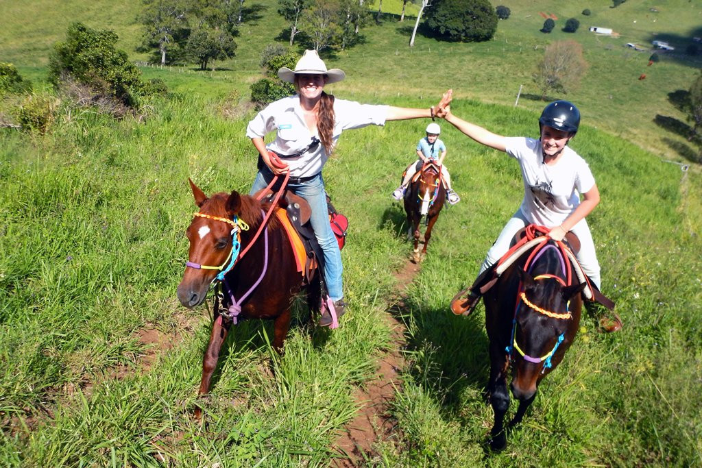 Rainbow Beach Horse Rides景点图片