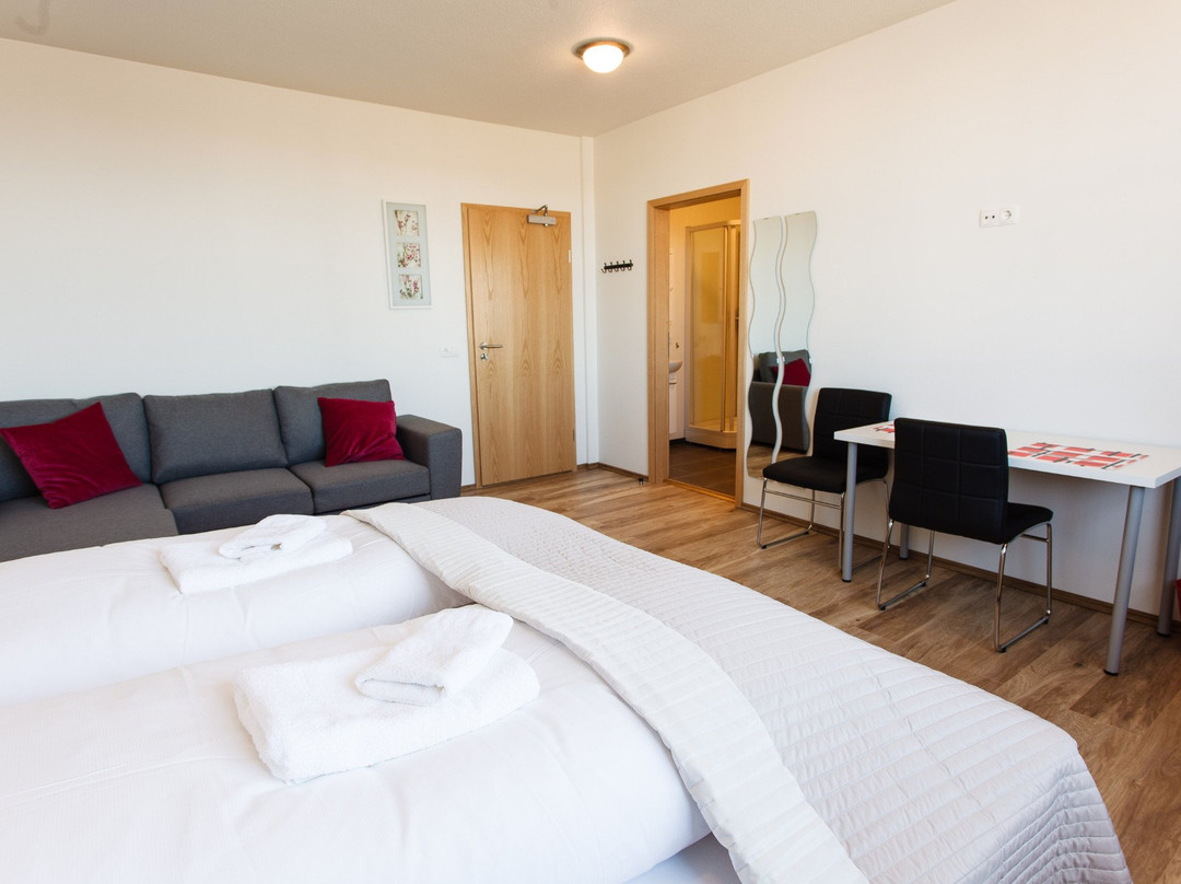 Route 1 Guesthouse