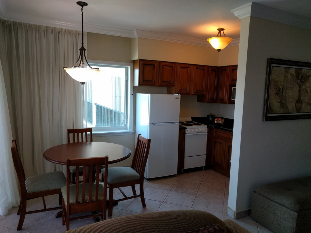 Sea Lord Hotel & Suites