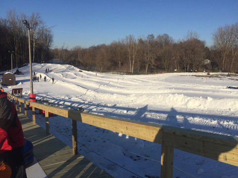 Hawk Island Park-兰辛必去景点