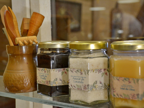 Vicki Johnson's-巴拉斯港必去景点