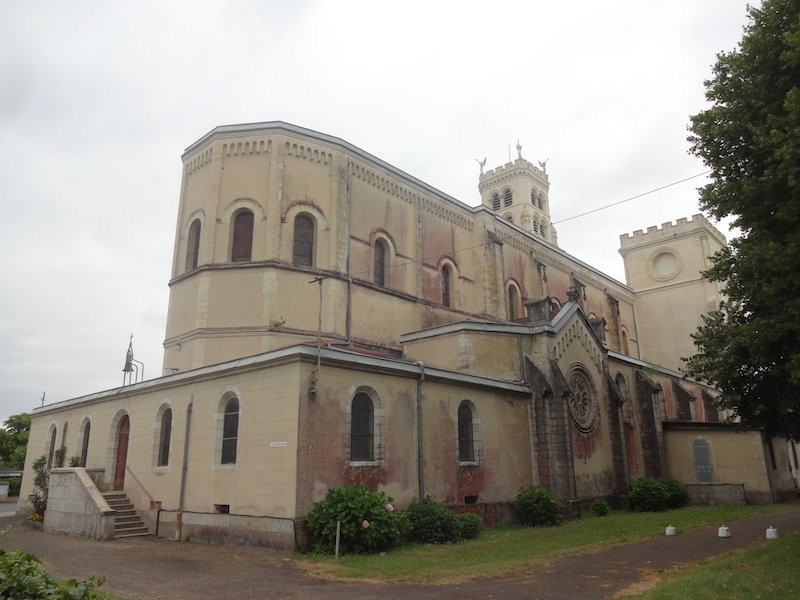 Basilique de Buglose景点图片