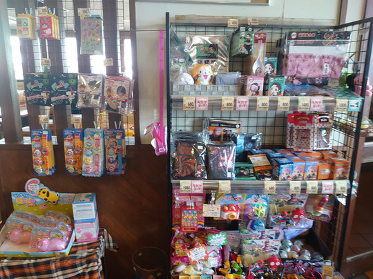 ココス　穂積店