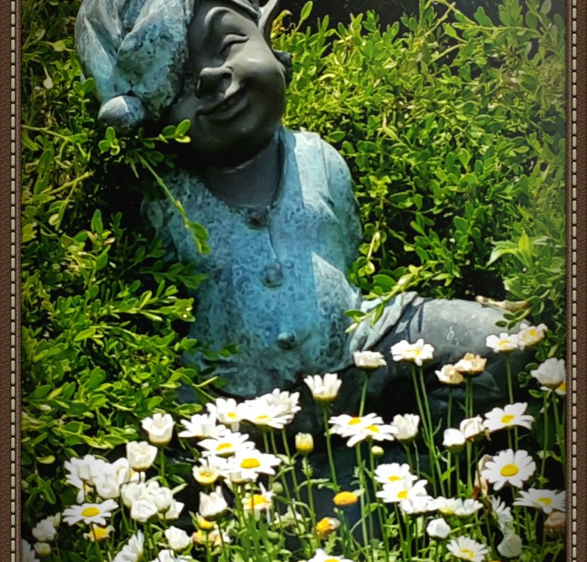 Angela Garden-杨平郡必去景点