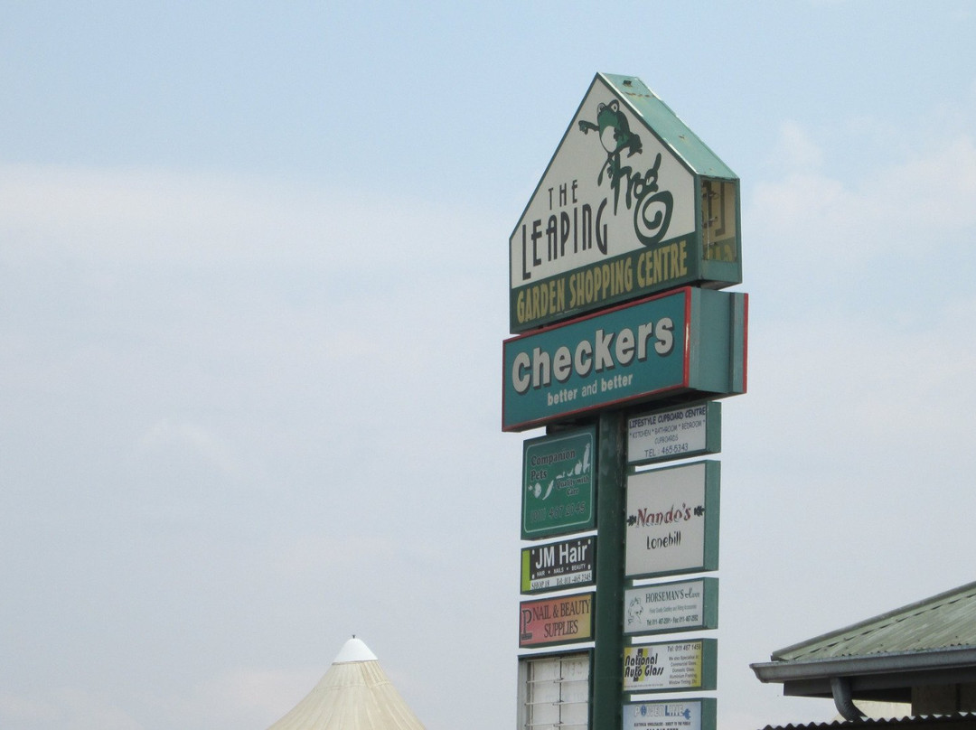 Magaliessig旅游景点-Leaping Frog Shopping Centre