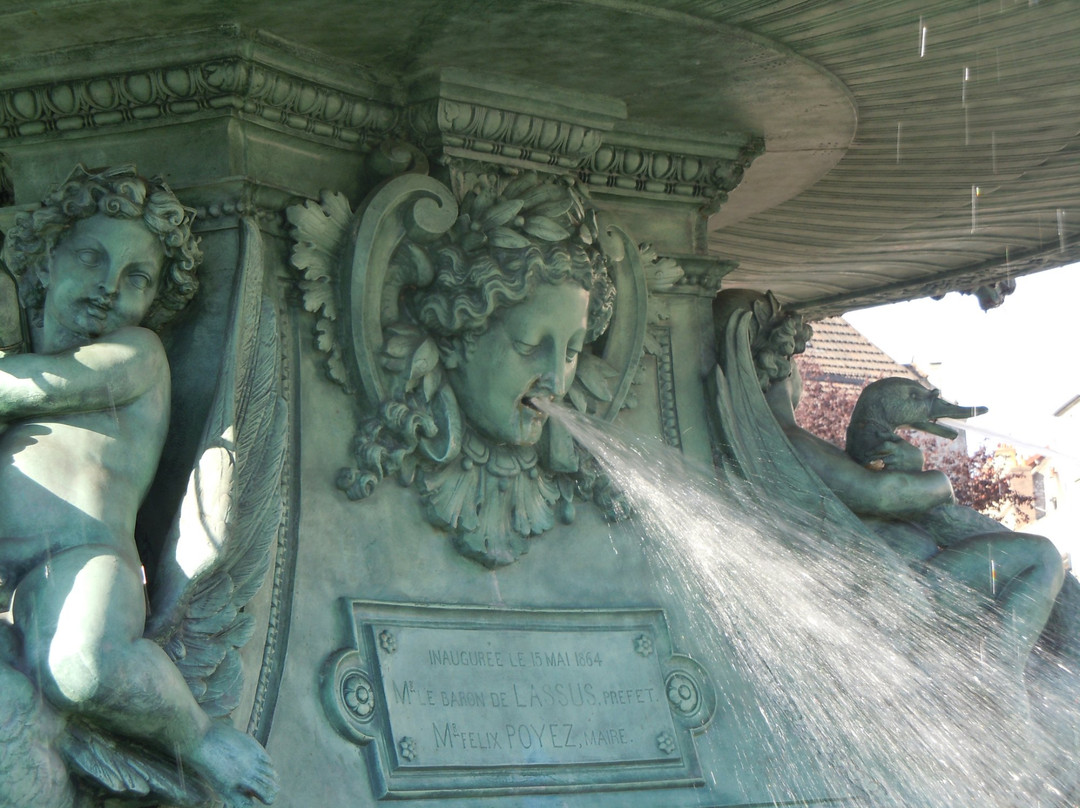 Fontaine Saint Jean景点图片