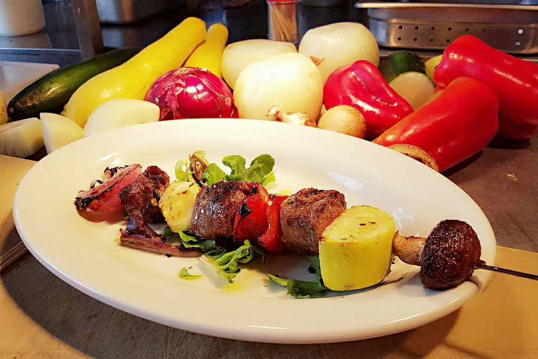 比福德餐馆和美食-Bare Bones