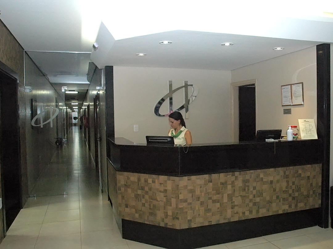 Hotel Carolina Plaza主图