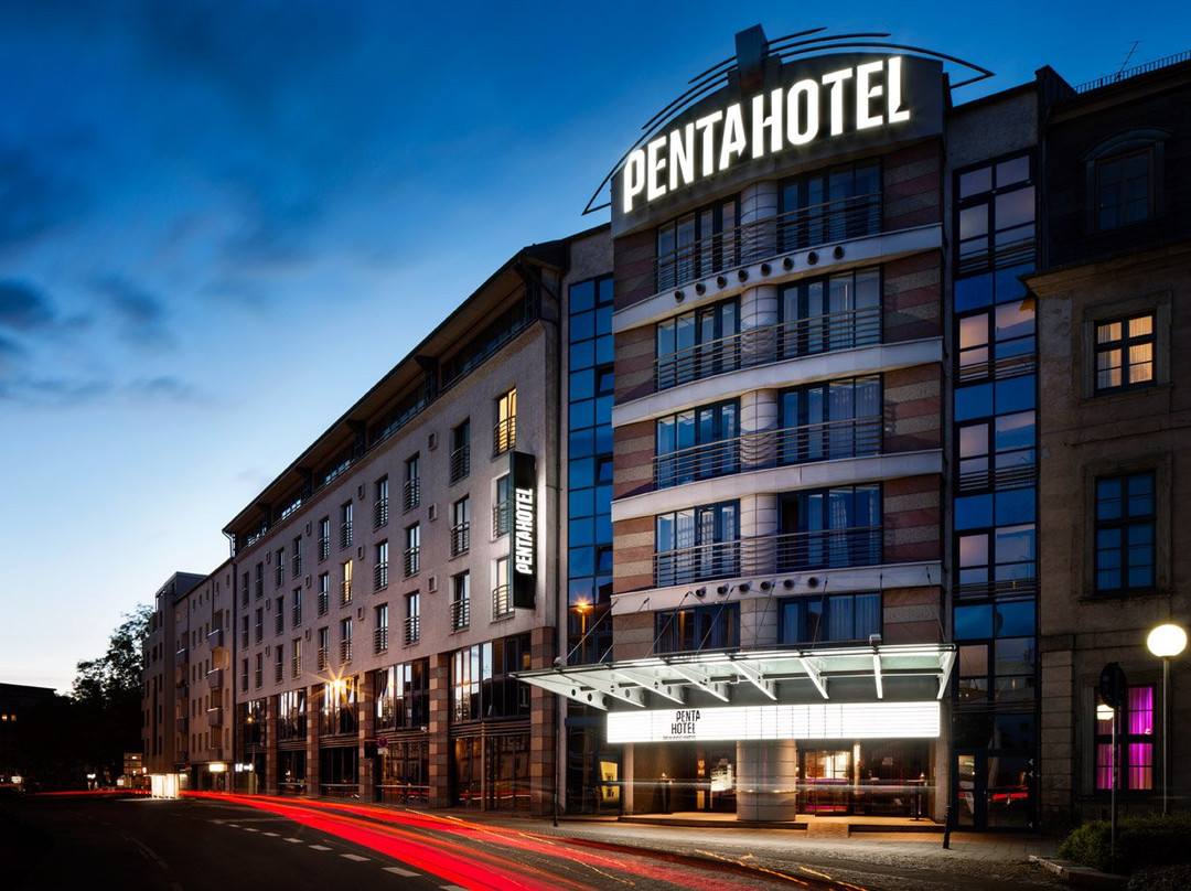 布劳恩史维希贝尔特大酒店