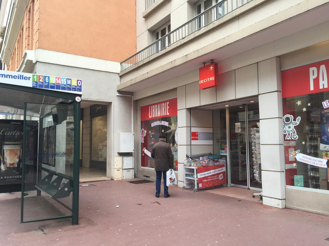 Librairie Decitre-安纳西必去景点
