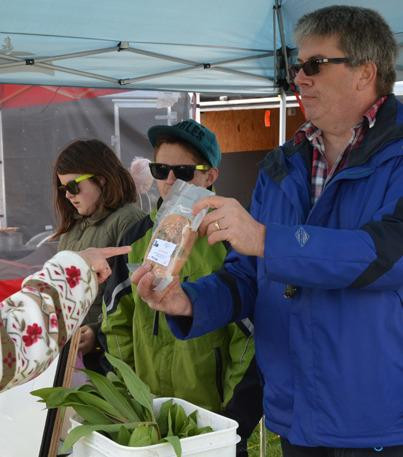 Orillia Fairgrounds Farmers' Market景点图片