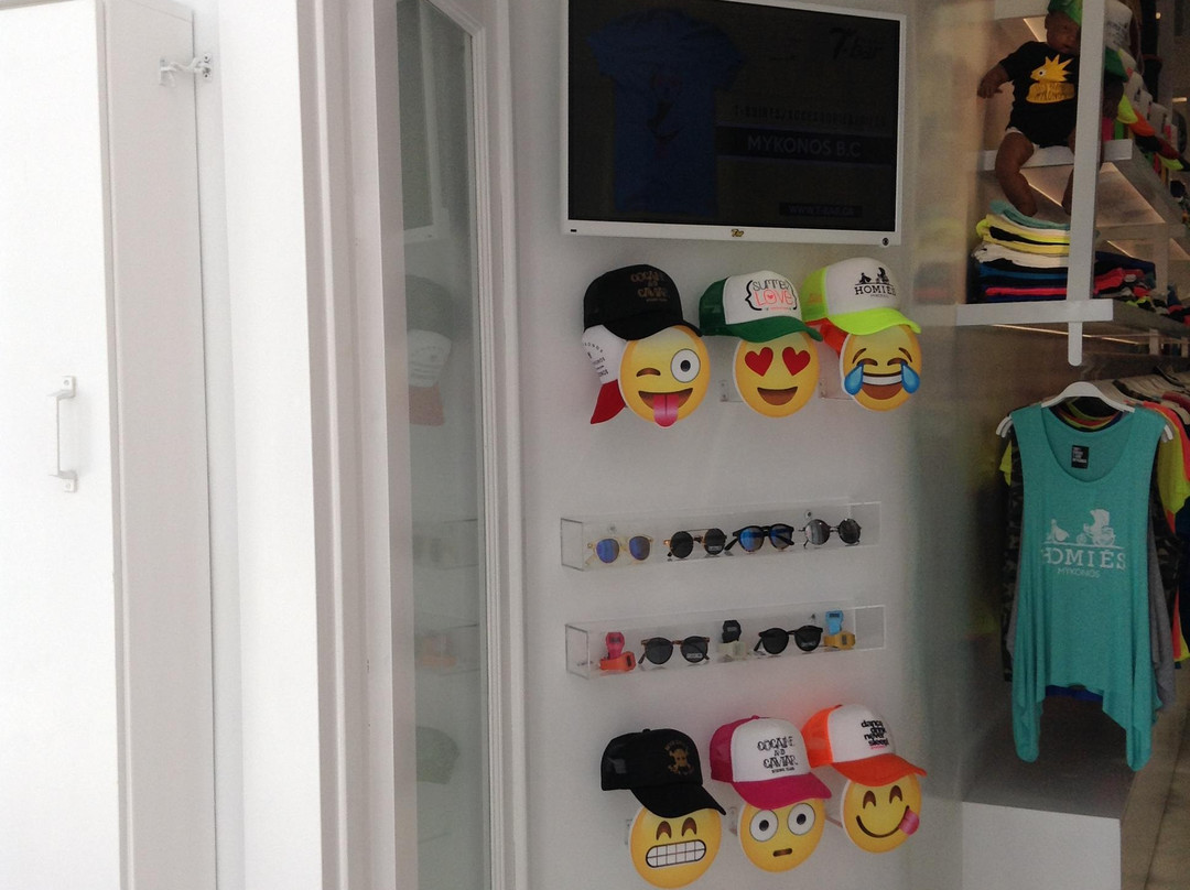 T-bar Stores Mykonos景点图片