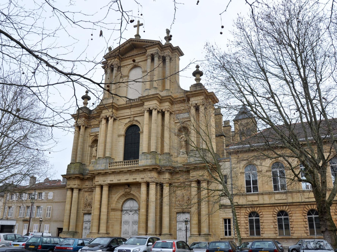 Basilique Saint-Vincent-梅斯必去景点