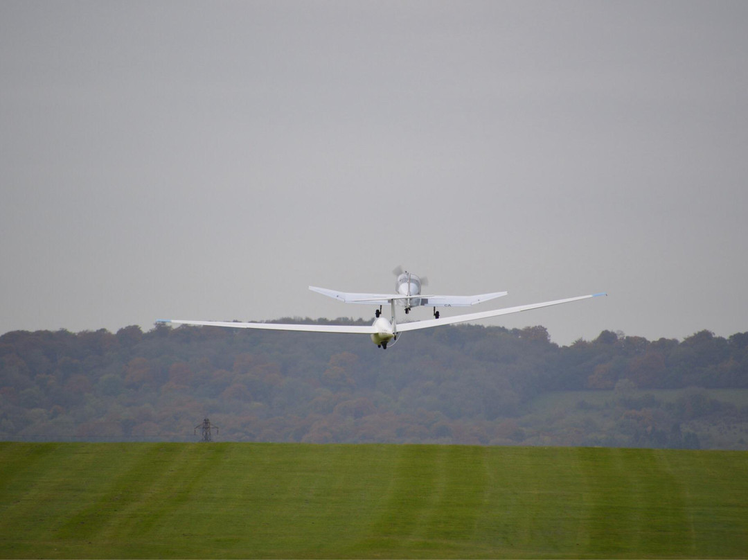 London Gliding Club-Day Classes景点图片