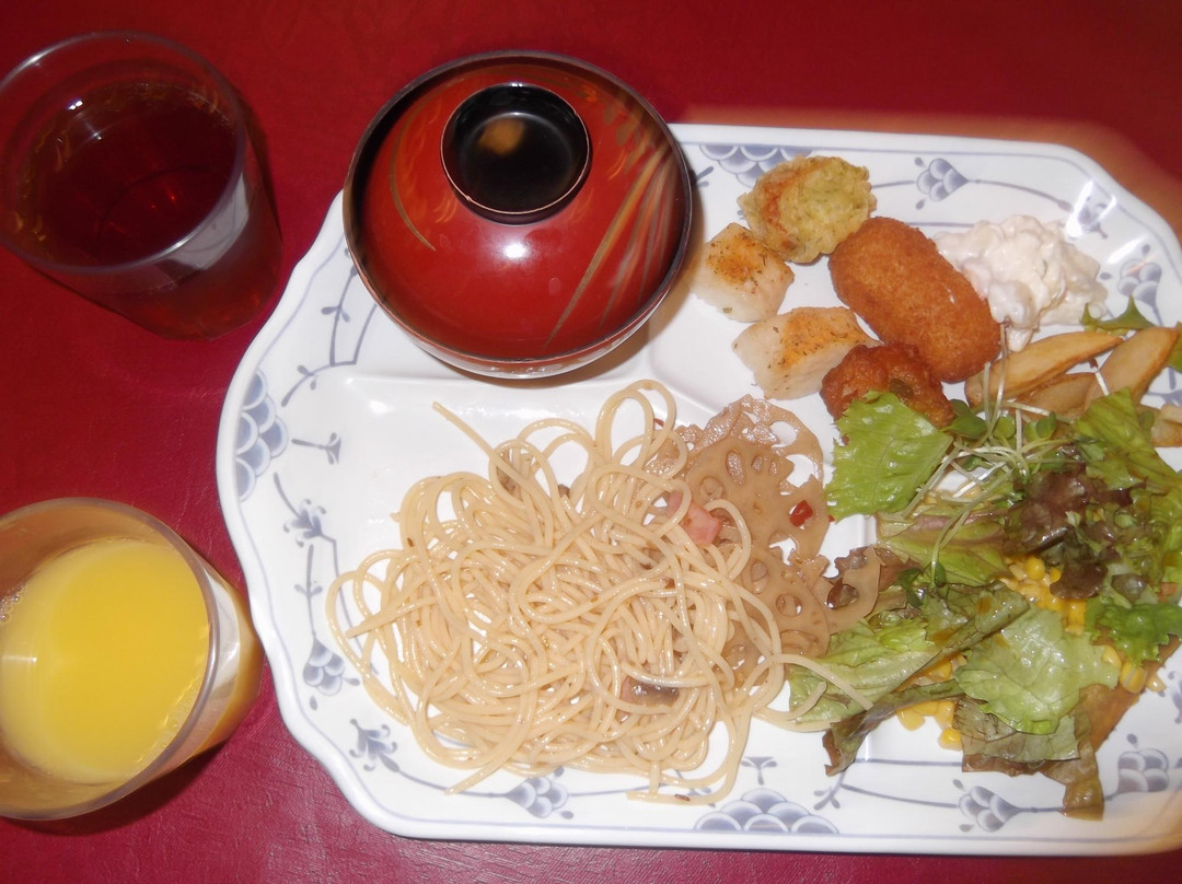 伊矛市餐馆和美食-Restaurant Goshiki, Welpia Iyo