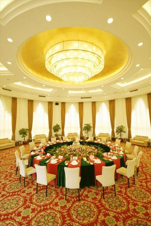 南北花园酒店主图