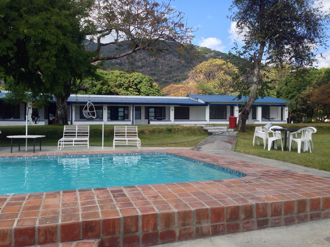 Annies Lodge Cape Maclear