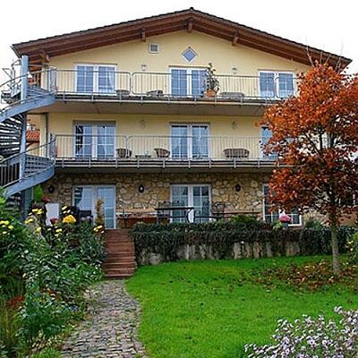 Zell-Zellertal旅游攻略图片